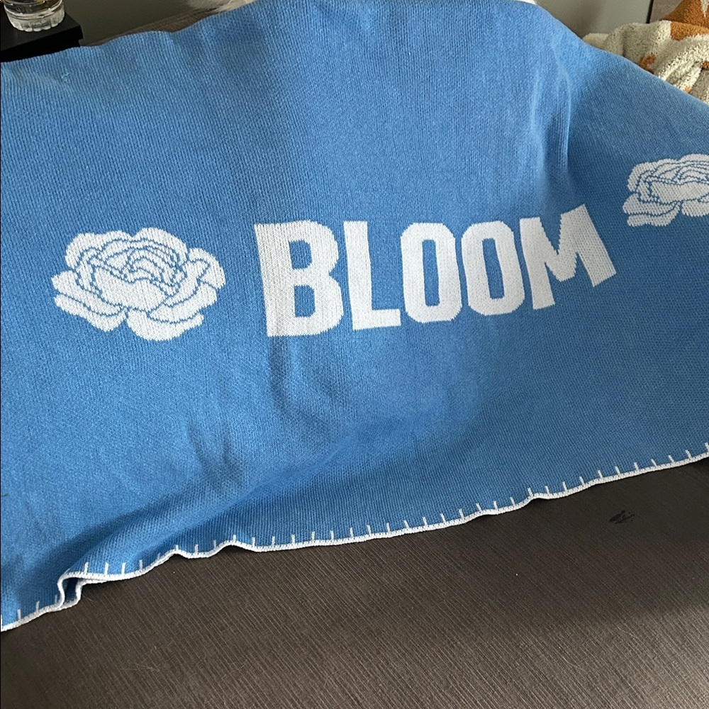 Bloom Blue Floral Throw Blanket